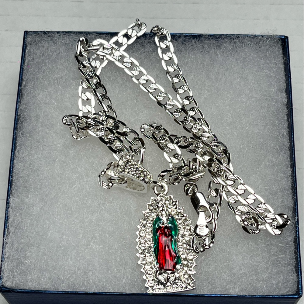 Chain 22” Long with‎ Medal of the Virgin of Guadalupe  stainless steel